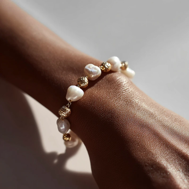 20251007_1713_Silver Bracelet Elegance_remix_01k6zknjakefav6567bhg7vsn4 4.png